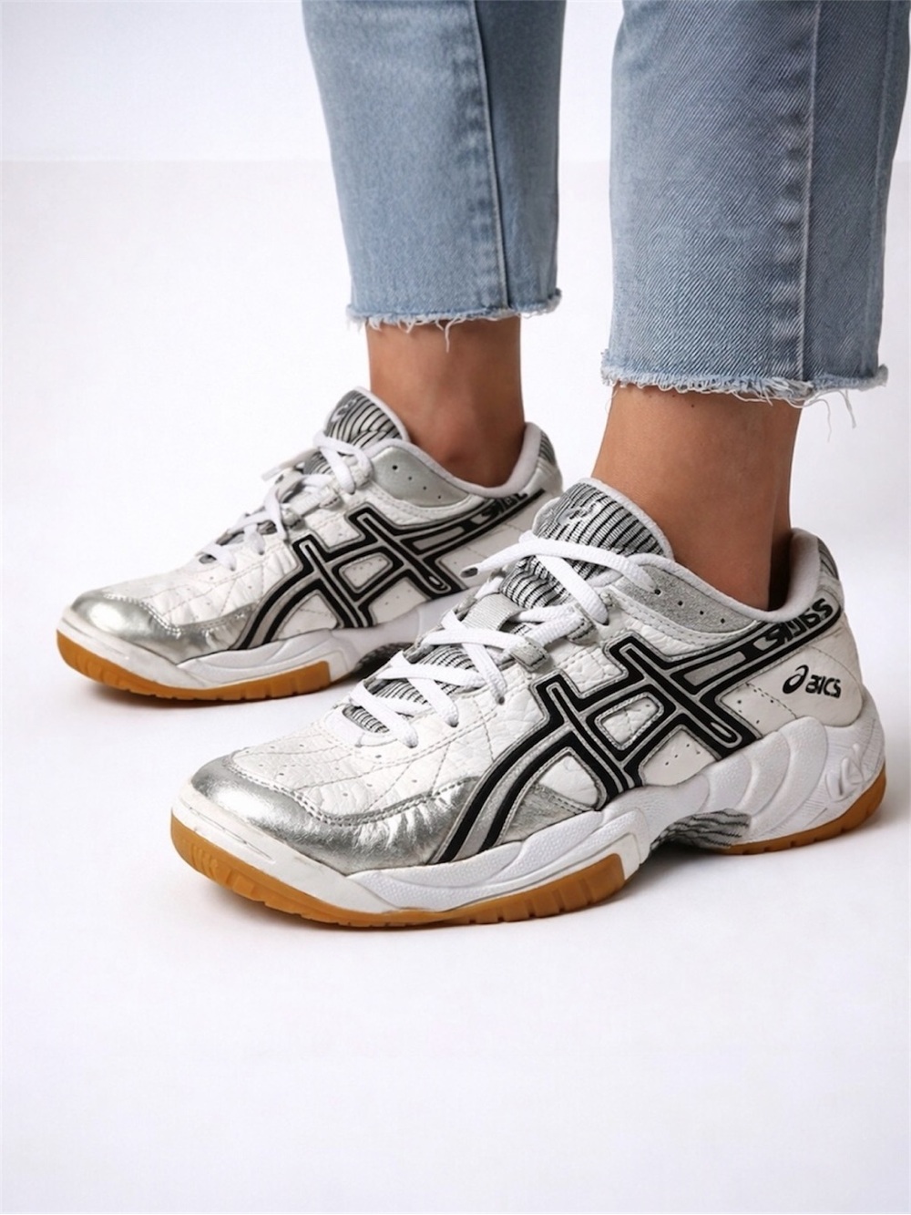 ASICS Gel Rocket White Silver Gum Sole Sneakers Women’s 7